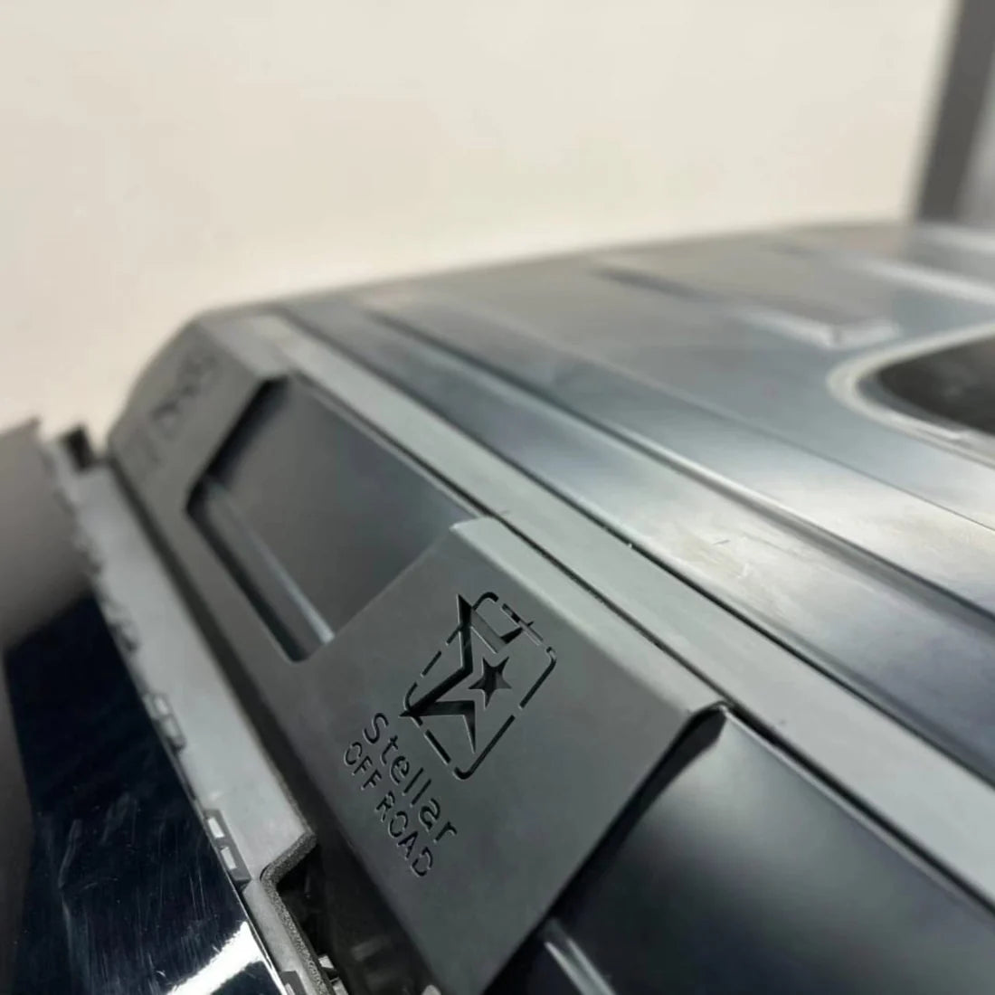 Deployable Ladder For Mahindra Thar Roxx (Defender Style)