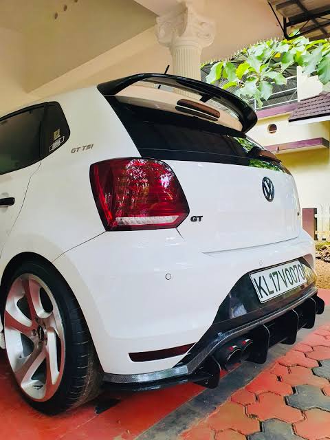 VW Polo 5 Fin Diffuser | Gloss Black | ABS
