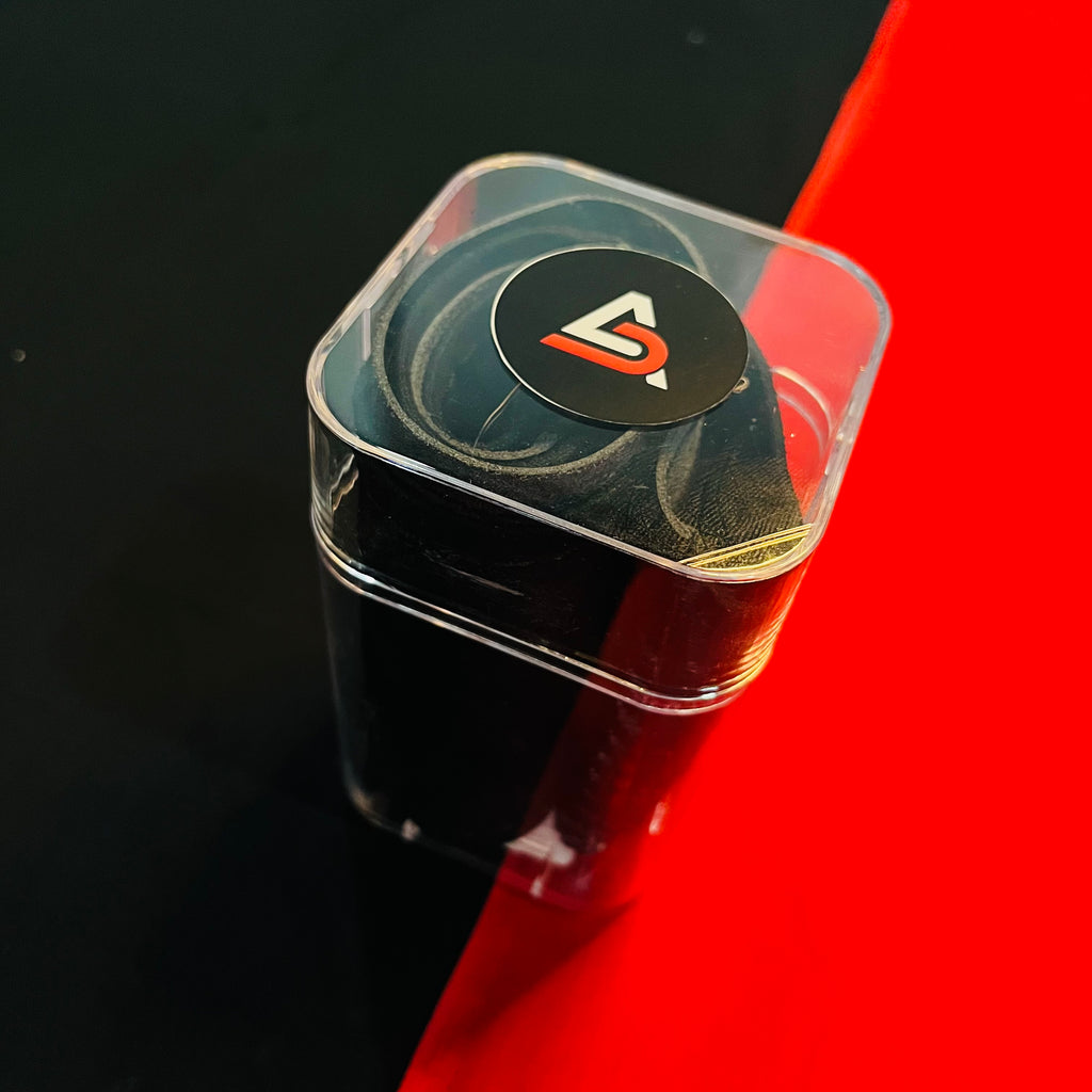 Universal Carbon + Alcantara Steering Cover