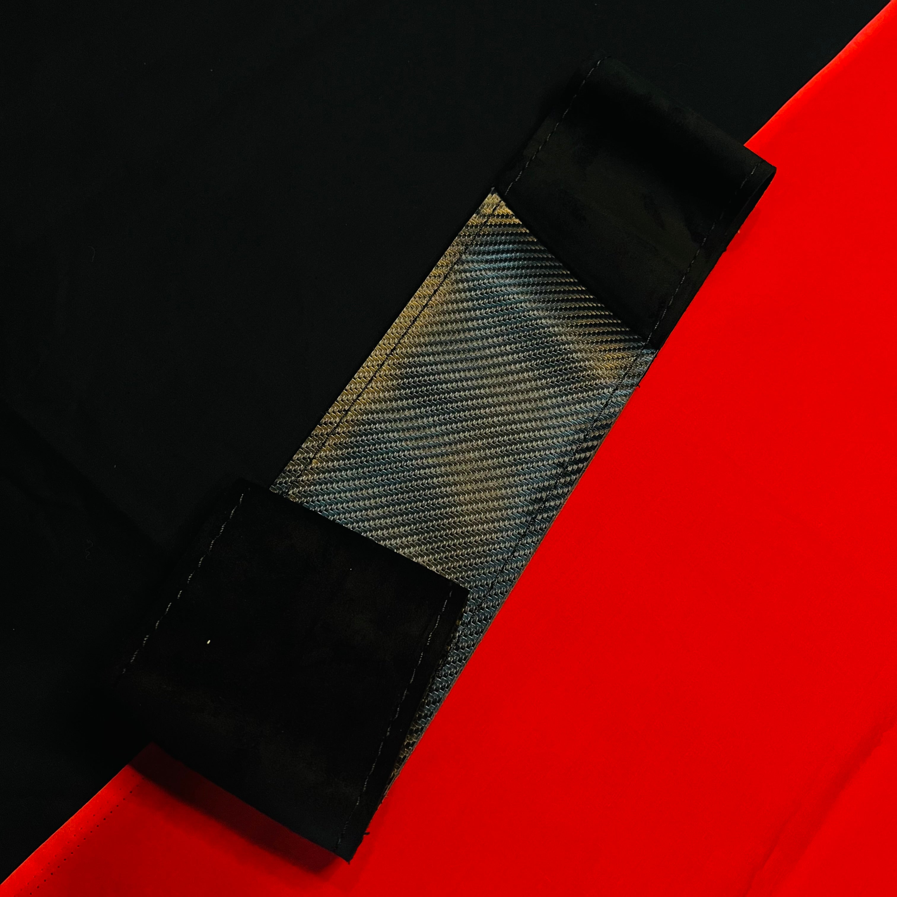 Universal Carbon + Alcantara Steering Cover