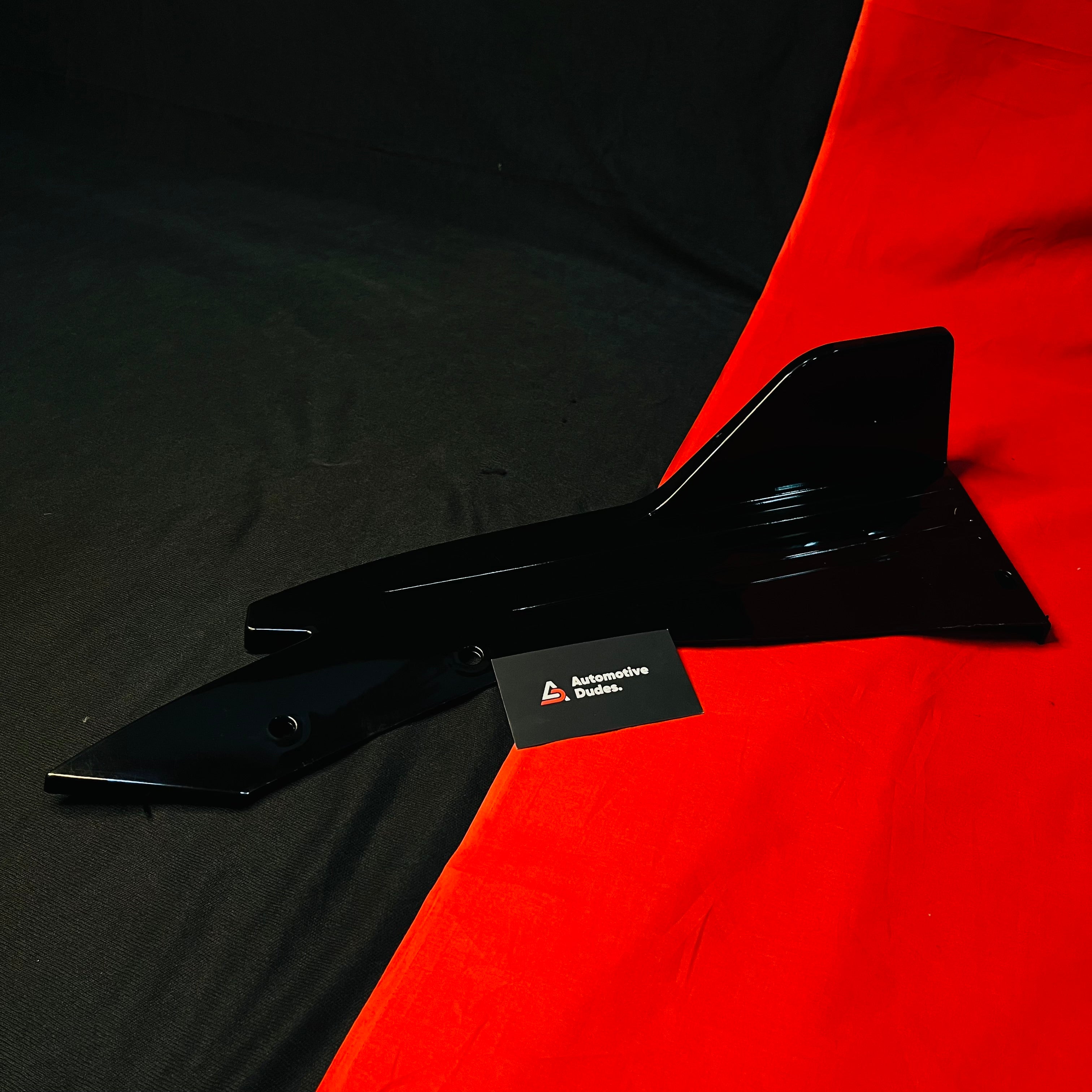 Gloss Black Fish Cut Rear Splitters