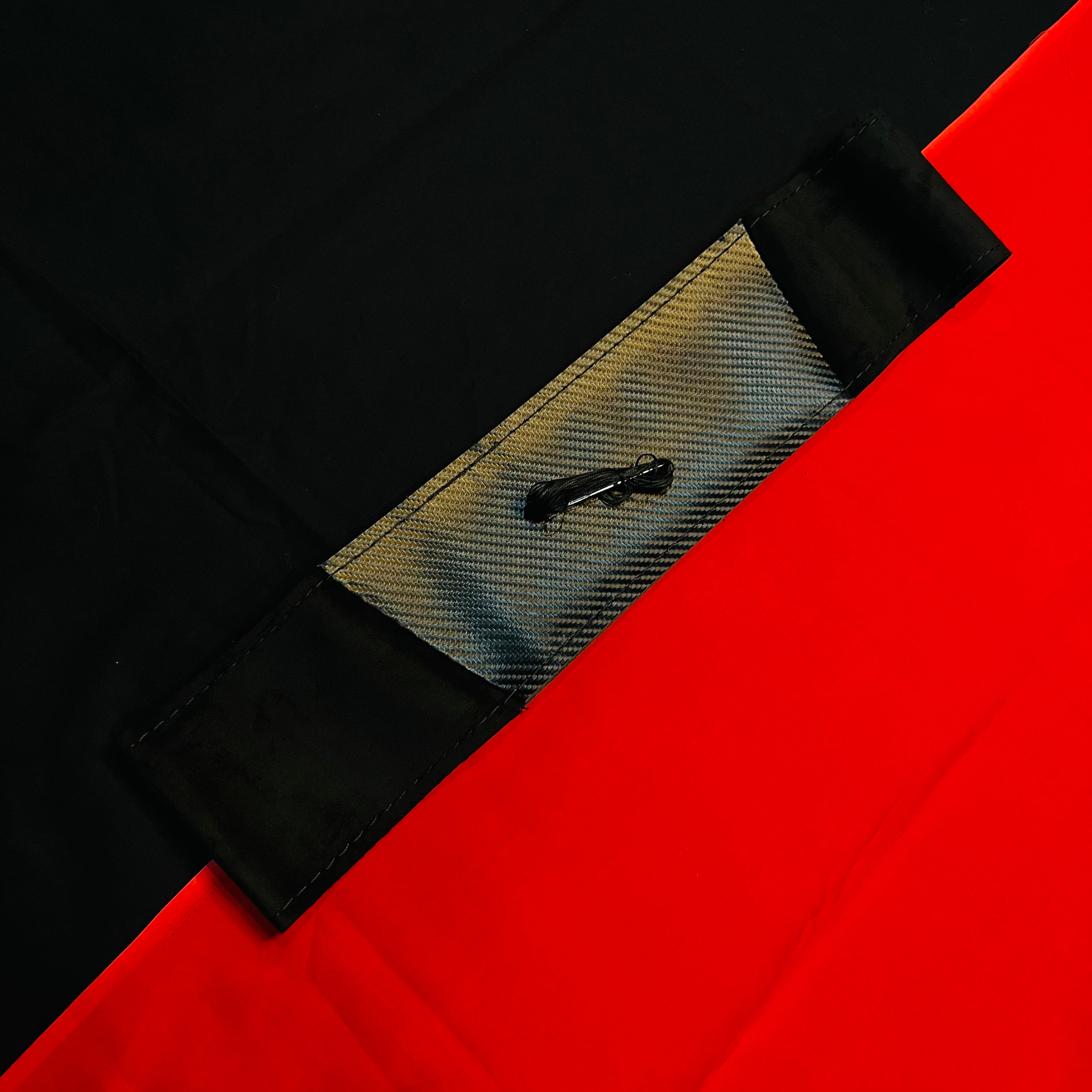 Universal Carbon + Alcantara Steering Cover