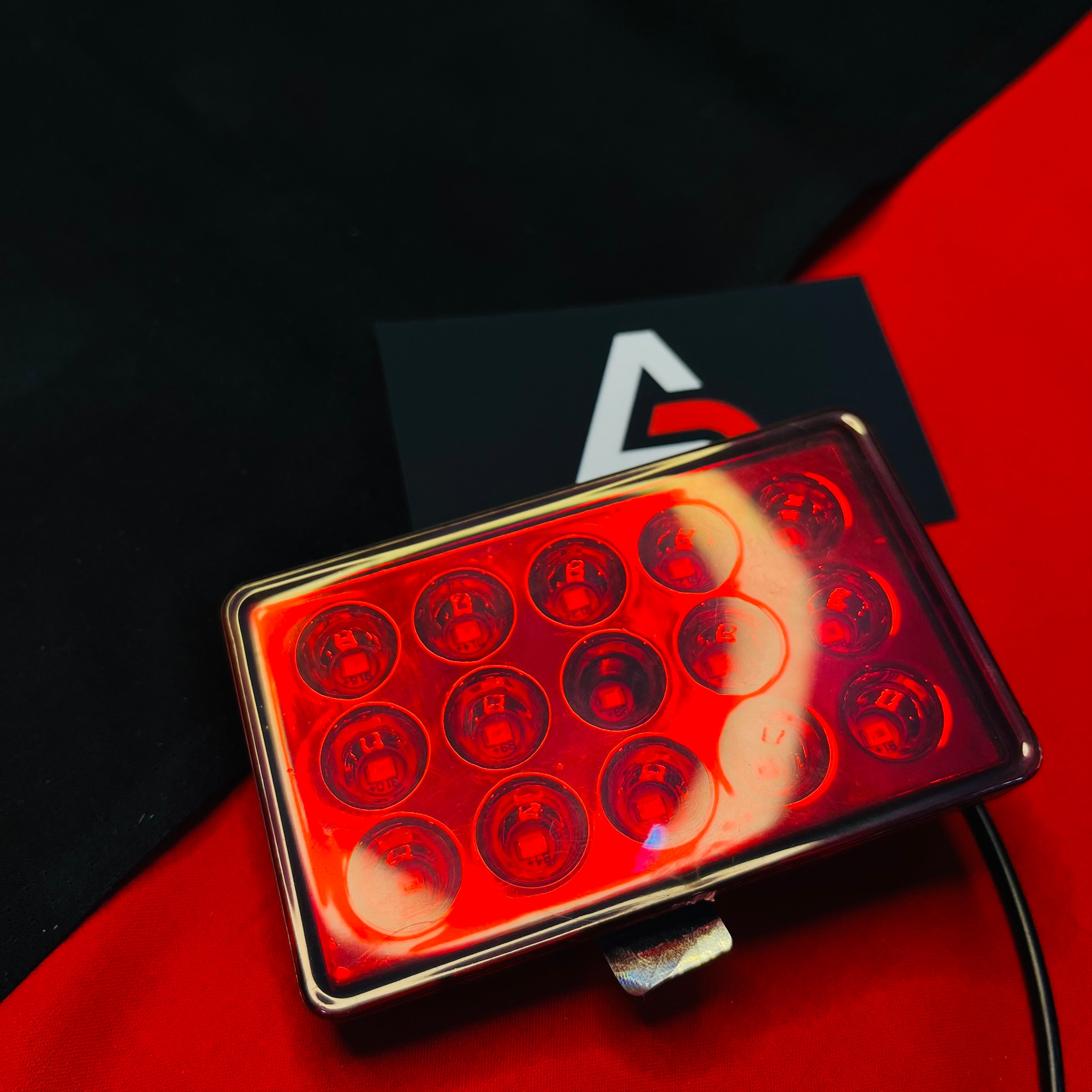 F1 15 LED Rain Flasher